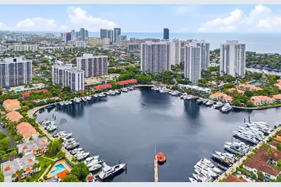 3610 Yacht Club Dr #1115, Aventura, FL 33180 - Photo 27