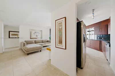 3610 Yacht Club Dr #1115, Aventura, FL 33180 - Photo 9