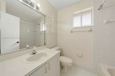 8185 NW 8th St #F5, Miami, FL 33126 - Photo 19