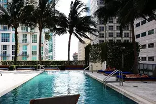325 S Biscayne Blvd, Miami, FL 33131 - Photo 21