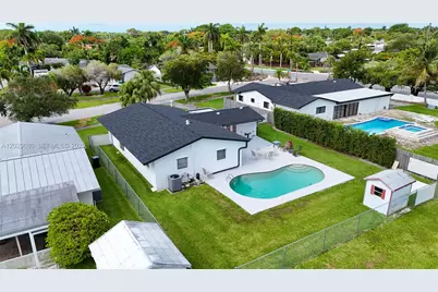 9605 SW 187th St, Cutler Bay, FL 33157 - Photo 35