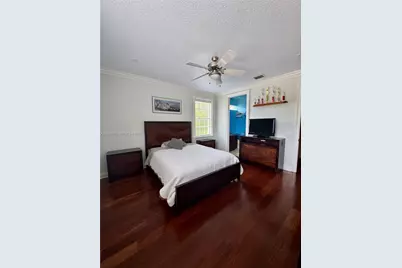 10445 Canterbury Ct, Davie, FL 33328 - Photo 91
