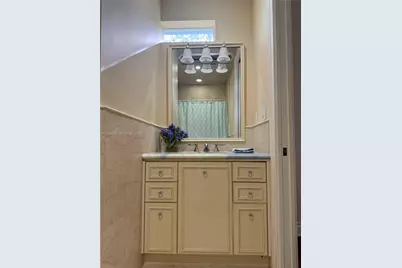 10445 Canterbury Ct, Davie, FL 33328 - Photo 101