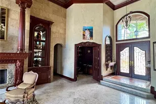 10445 Canterbury Ct, Davie, FL 33328 - Photo 13