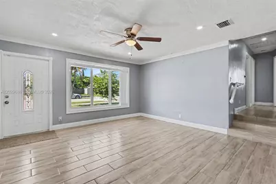 6230 SW 16th Ct, North Lauderdale, FL 33068 - Photo 5