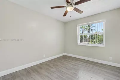 6230 SW 16th Ct, North Lauderdale, FL 33068 - Photo 25