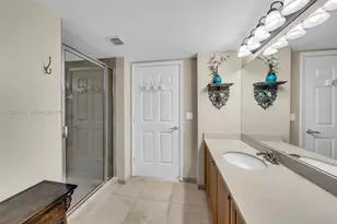 55 Merrick Wy, Coral Gables, FL 33134 - Photo 15
