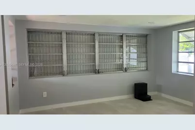 701 NE 14th St, Homestead, FL 33030 - Photo 9
