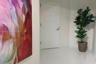 851 NE 1st Ave, Miami, FL 33132 - Photo 11