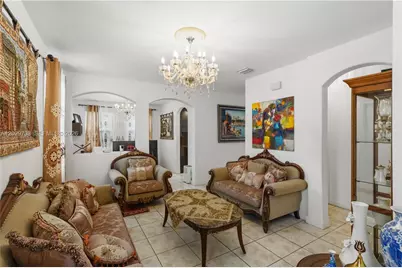8741 NW 110th Ave, Doral, FL 33178 - Photo 5