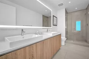 2960 NE 207th St, Aventura, FL 33180 - Photo 15