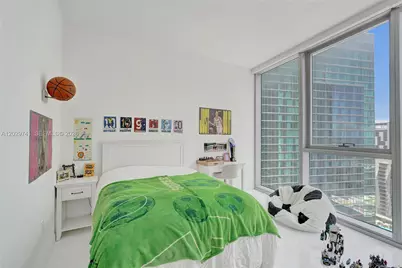 300 Biscayne Boulevard Way #3304C, Miami, FL 33131 - Photo 13
