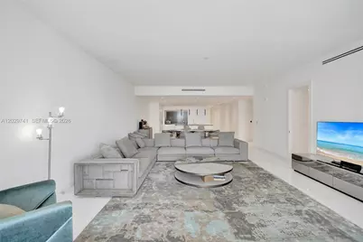 300 Biscayne Boulevard Way #3304C, Miami, FL 33131 - Photo 5
