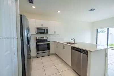 3448 W 114th Ter #., Hialeah, FL 33018 - Photo 15
