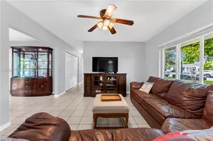 5101 SW 127th Pl, Miami, FL 33175 - Photo 13