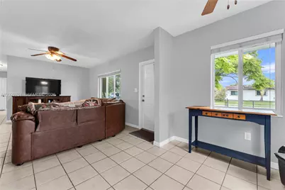 5101 SW 127th Pl, Miami, FL 33175 - Photo 15