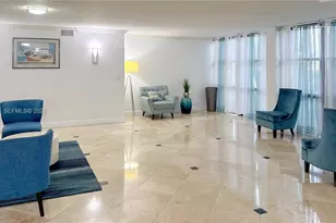 800 Parkview Dr, Hallandale Beach, FL 33009 - Photo 23
