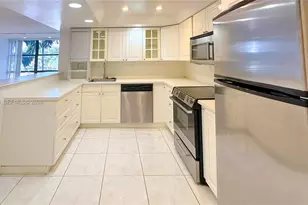 800 Parkview Dr, Hallandale Beach, FL 33009 - Photo 1