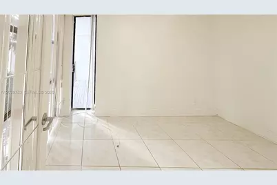800 Parkview Dr #323, Hallandale Beach, FL 33009 - Photo 15