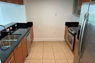 1800 N Bayshore Dr, Miami, FL 33132 - Photo 3