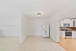 210 E 61st St, Hialeah, FL 33013 - Photo 39