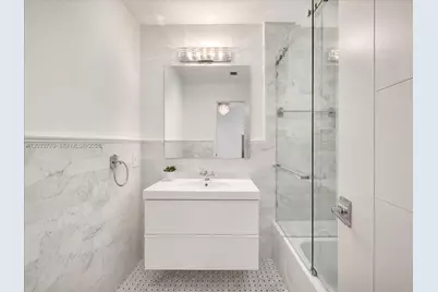 2558 NE 206th Ter, Aventura, FL 33180 - Photo 15