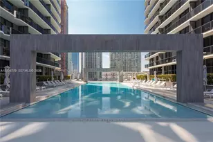 55 SW 9th St, Miami, FL 33130 - Photo 15