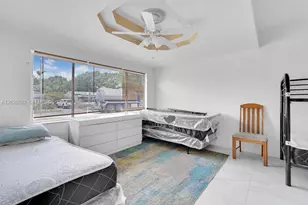 2417 Pierce St, Hollywood, FL 33020 - Photo 13