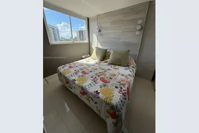19370 Collins Ave #912, Sunny Isles Beach, FL 33160 - Photo 3