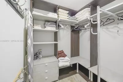 801 S Miami Ave #3706, Miami, FL 33130 - Photo 27