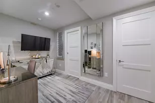 801 S Miami Ave, Miami, FL 33130 - Photo 3