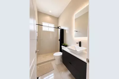 17911 NW 91st Ct #0, Hialeah, FL 33018 - Photo 9