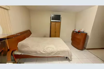 5890 SW 147th Ct, Miami, FL 33193 - Photo 11