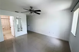 7080 NW 177th St, Hialeah, FL 33015 - Photo 13