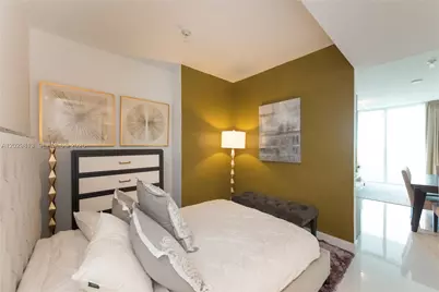 1080 Brickell Ave #4105, Miami, FL 33131 - Photo 5