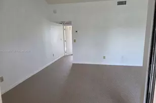 1017 Washington Cir, Homestead, FL 33034 - Photo 5