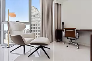 300 E Biscayne Blvd Way, Miami, FL 33131 - Photo 25