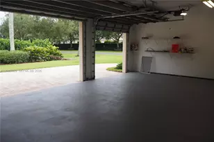 2750 E Jockey Cir E, Davie, FL 33330 - Photo 51