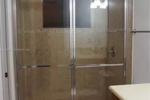 2750 E Jockey Cir E, Davie, FL 33330 - Photo 29