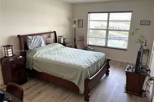 11111 Biscayne Blvd, Miami, FL 33181 - Photo 7