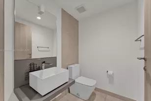 1000 Brickell Plaza, Miami, FL 33131 - Photo 23