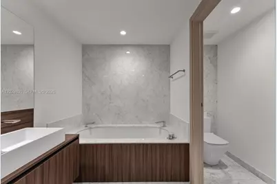 1000 Brickell Plaza #3602, Miami, FL 33131 - Photo 11