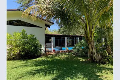 6060 SW 133rd St, Pinecrest, FL 33156 - Photo 1