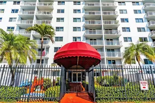1251 NE 108th St, Miami, FL 33161 - Photo 3