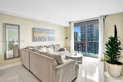 45 SW 9th St #4004, Miami, FL 33130 - Photo 15