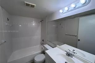 640 S Park Rd, Hollywood, FL 33021 - Photo 11