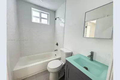 321 SW 9th Ave #4, Miami, FL 33130 - Photo 7