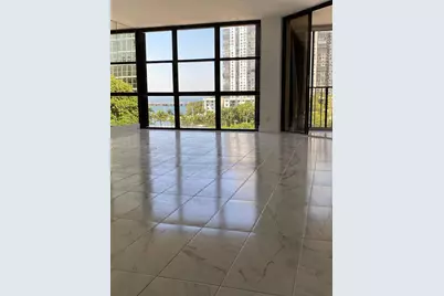 1925 Brickell Ave #D610, Miami, FL 33129 - Photo 5