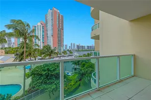 3340 NE 190th St, Aventura, FL 33180 - Photo 7