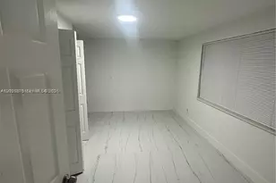 2745 SW 34th Ave, Miami, FL 33133 - Photo 15